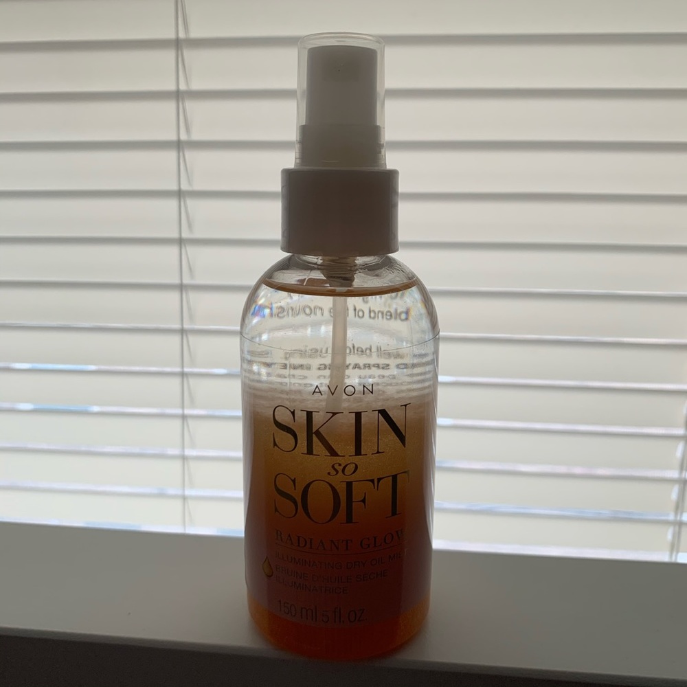 Avon Skin Radiant Glow Illuminating Dry Oil Mist